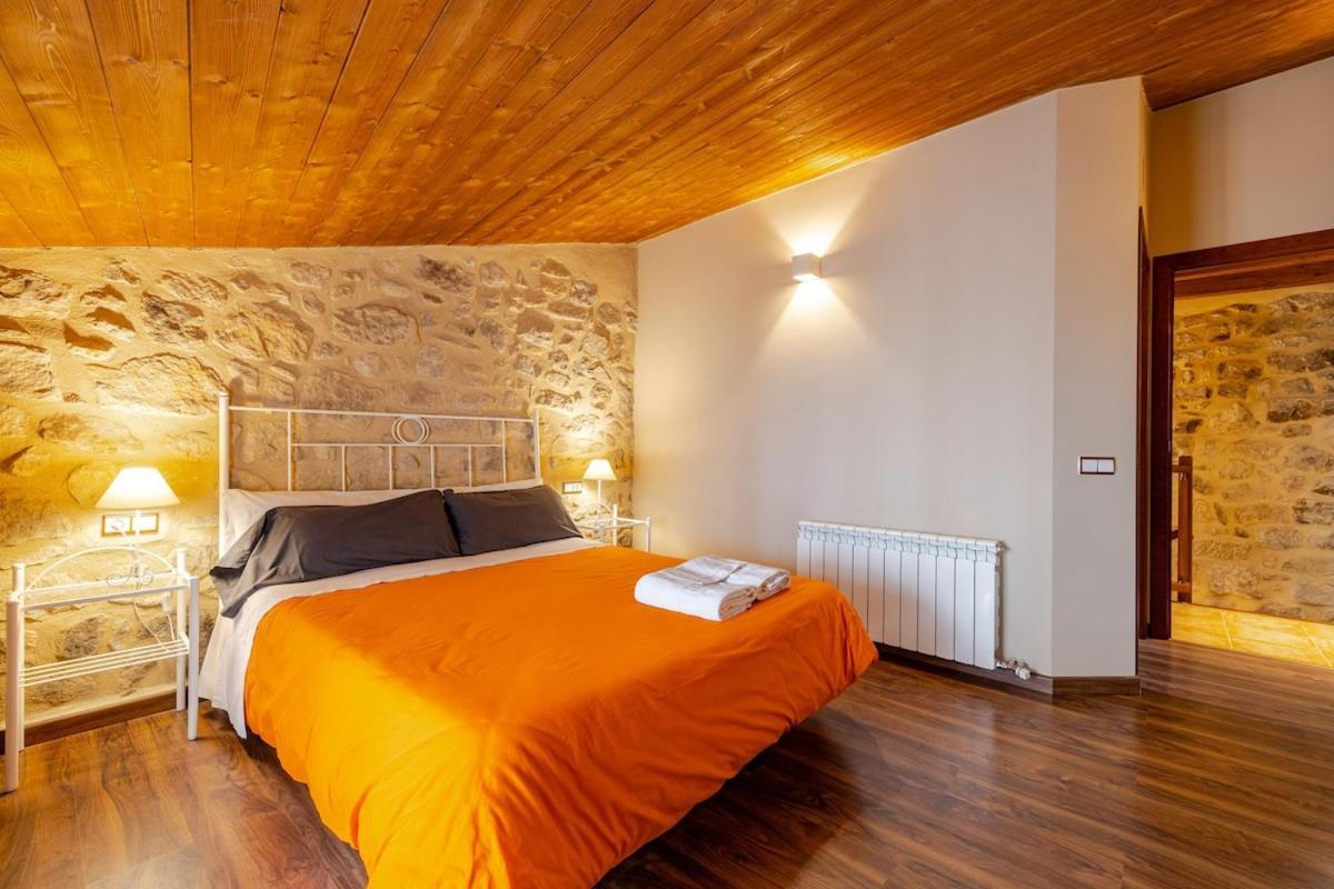 Casa Rural Lo Niu Caseras Eksteriør billede